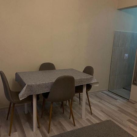 Central House Oradea Luaran gambar