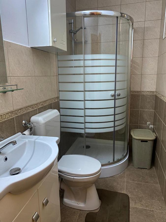 Central House Oradea Luaran gambar